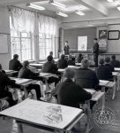 Восьмилетняя школа №118 с продленным днем. Свердловск, апрель 1961 г. 