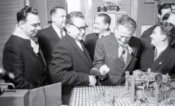 Пребывание в Свердловске членов делегации ЧССР во главе с первым секретарем ЦК КПЧ Антонином Новотным. В геологическом музее. 30 января 1957 года.