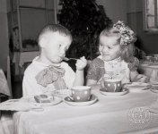 Завтрак в детском саду №69 г. Свердловска. 1955 г.